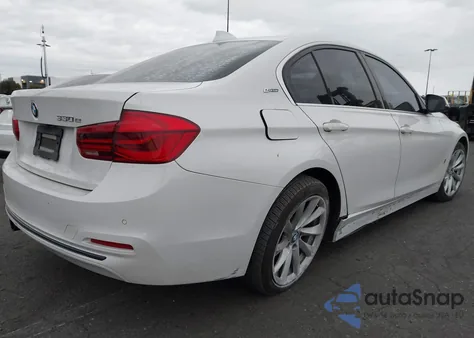 2017 BMW 330E Iperformance z USA, uszkodzony, nr VIN WBA8E1C55HK479983